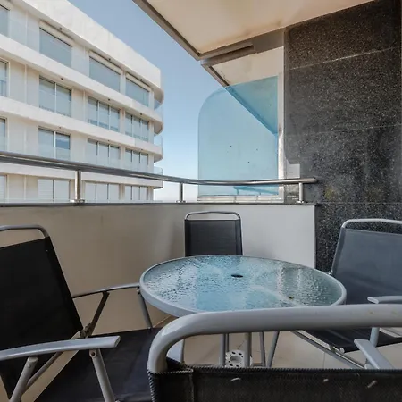 Sea Breeze Apartment